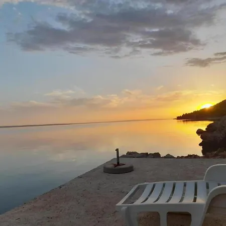 아파트 By Adriatic Near Paklenica Park *