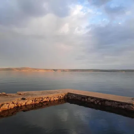 아파트 By Adriatic Near Paklenica Park