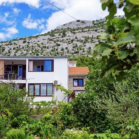 In With Terrace Starigrad Paklenica