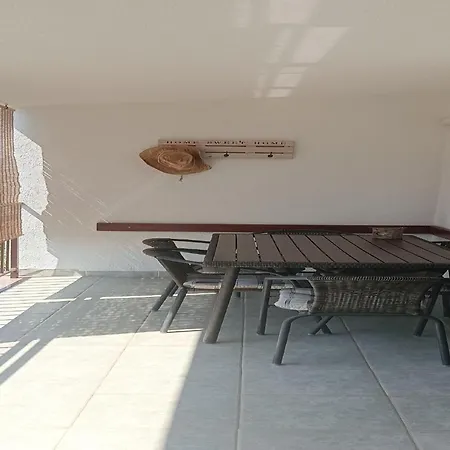In With Terrace Apartment Starigrad Paklenica