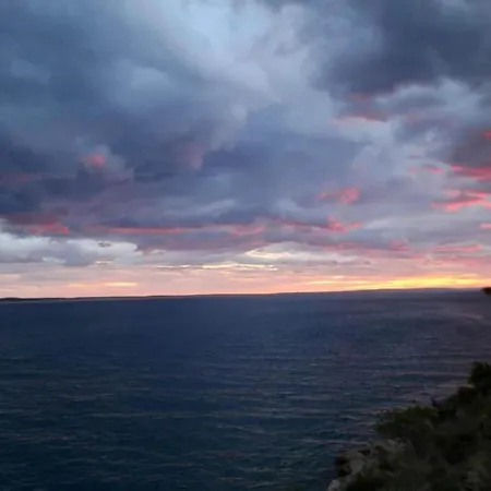 By Adriatic Near Paklenica Park Appartement *