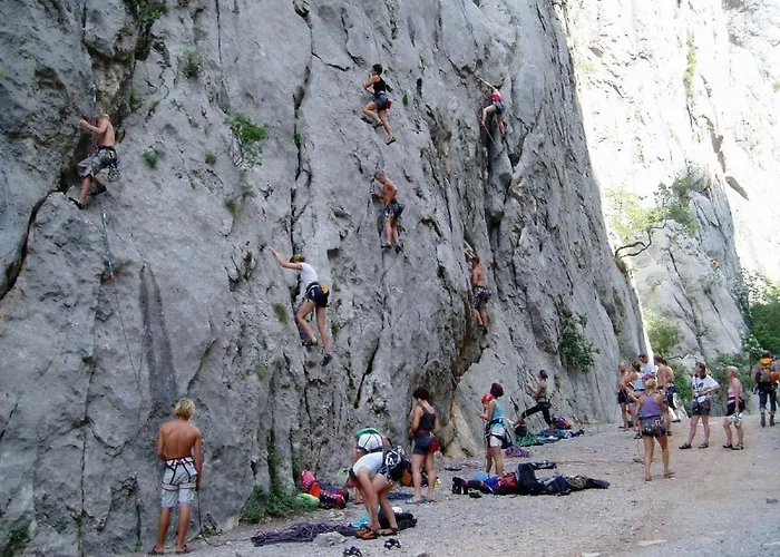 By Adriatic Near Paklenica Park Appartement *