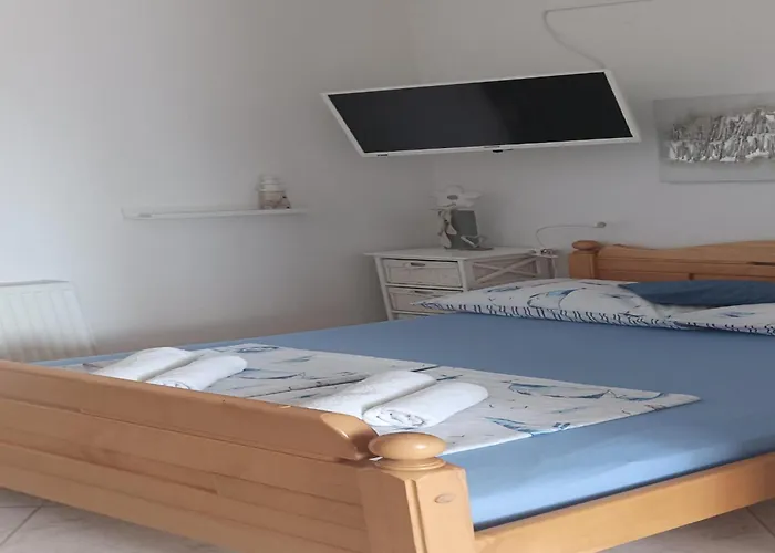 By Adriatic Near Paklenica Park Appartement