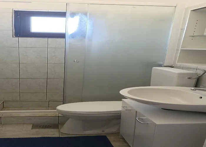 By Adriatic Near Paklenica Park Appartement *