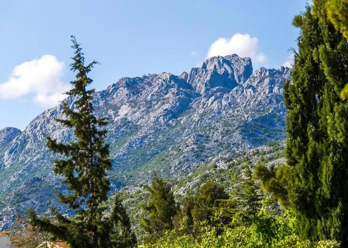 By Adriatic Near Paklenica Park Διαμέρισμα Starigrad Paklenica